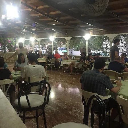 Besik Φετιγιέ