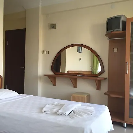 Besik 3*